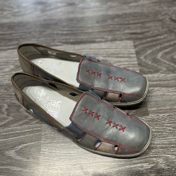 Rieker Anti-Stress Comfort Loafers, Size 9.5US women’s/ premium Gray Leather - Picture 2 of 6